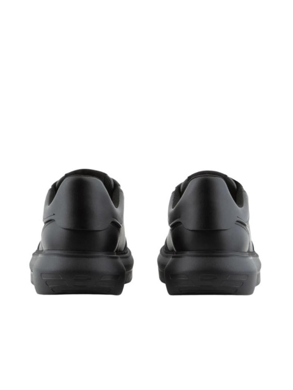 123877-Sneakers-Emporio-Armani-X4X633-XM964.png