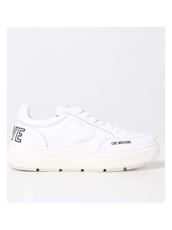 117338-SNEAKERS.png