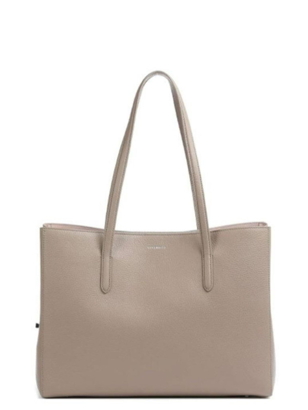 123111-Shopping-Coccinelle-E1-P8F-110101.png