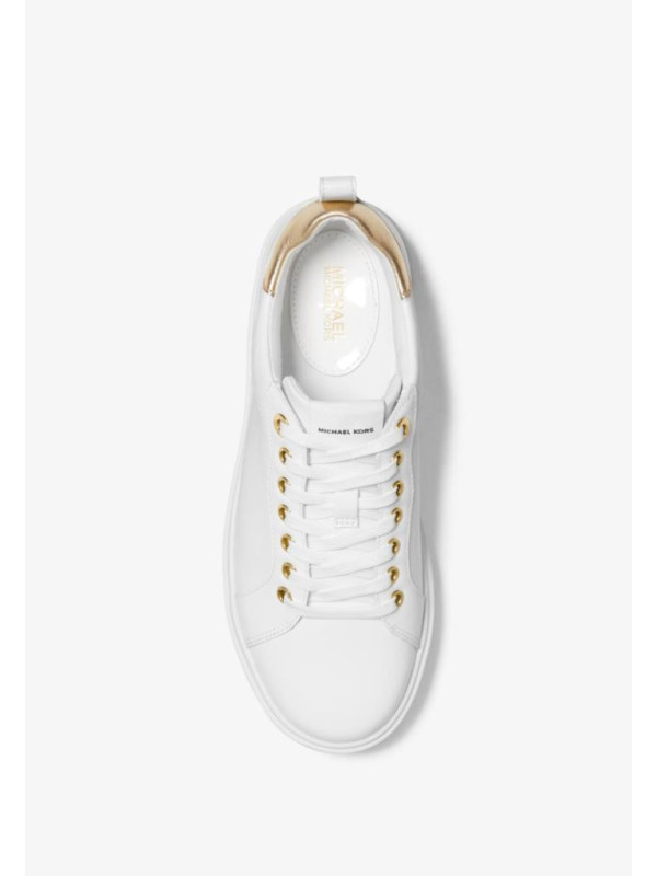 121057-SNEAKERS.png