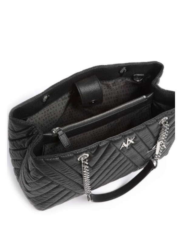 123842-Shopping-Armani-Exchenge-942863-2F745.png