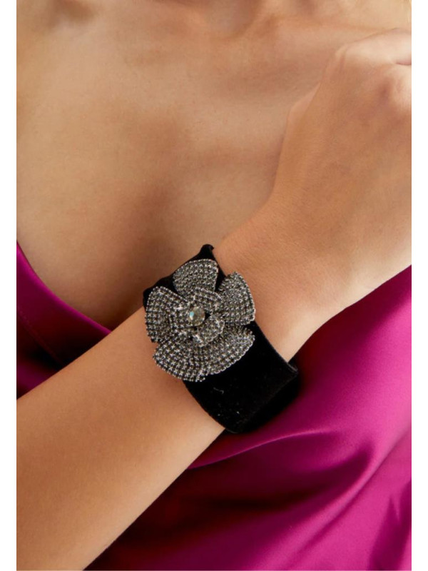 124005-Nal-BRACCIALE-FLOWER-IN-VELLUTO-NERO.png