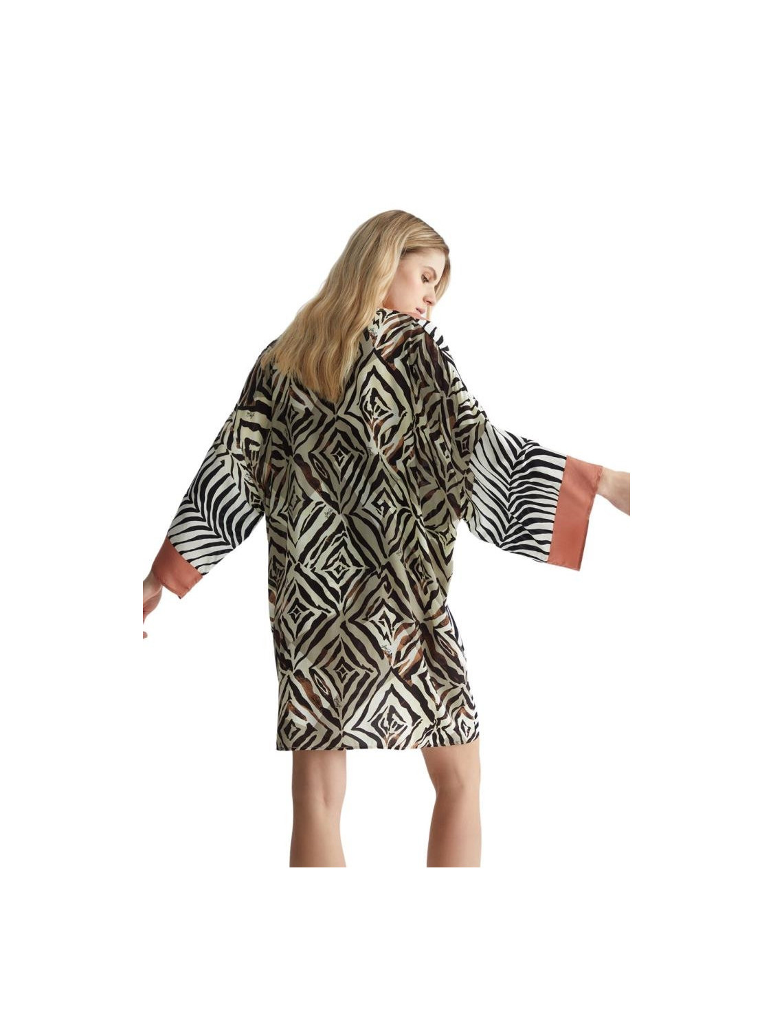 135627-Kimono-Liu-Jo-VA4062-TS056.jpeg
