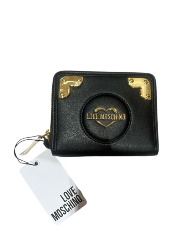 152440-Portafoglio-Love-Moschino.jpeg