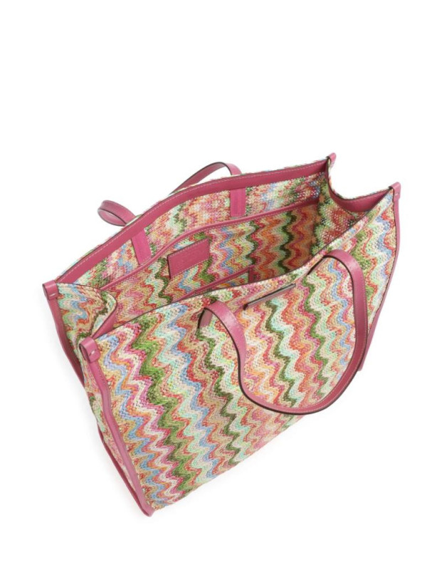 132484-Shopping-The-Birdge-0439047X.png