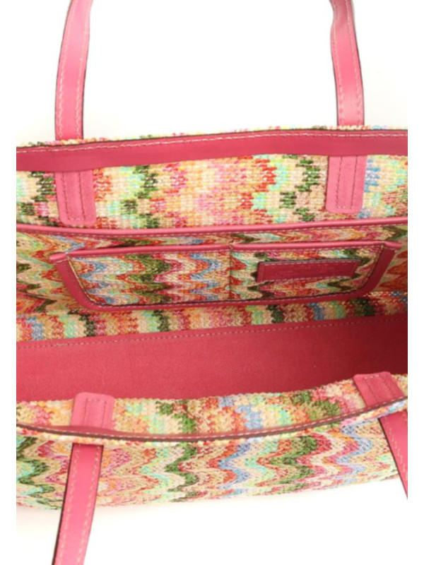 132490-Shopping-The-Bridge-0447027X.png