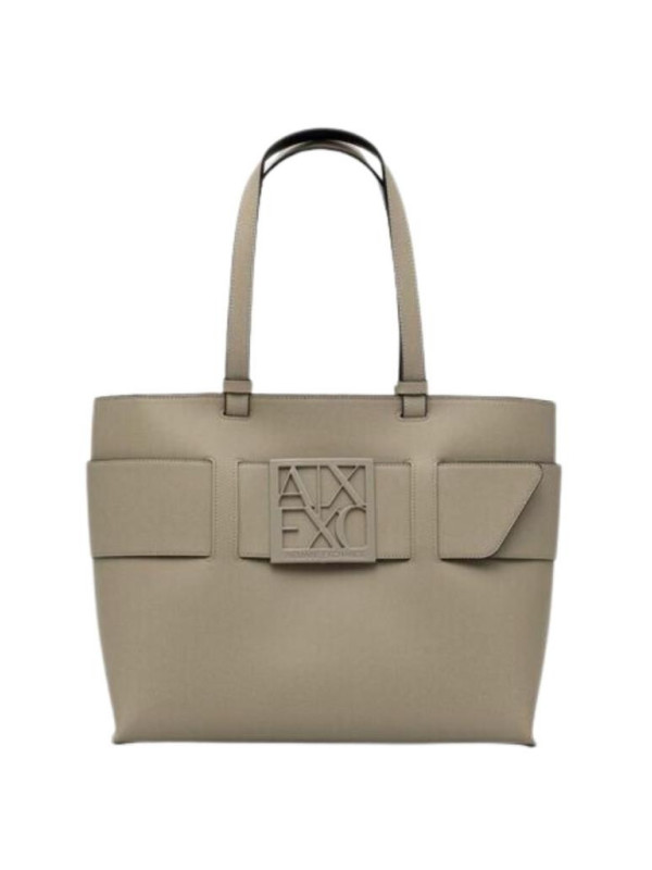 142564-Shopping-Armani-Exchenge-949138-0A874.jpeg