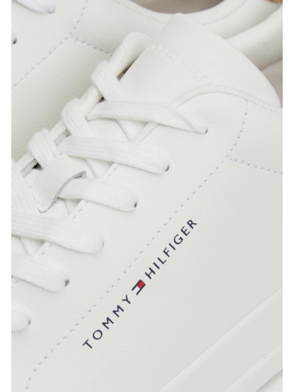 138274-Sneakers-Tommy-Hifiger.png