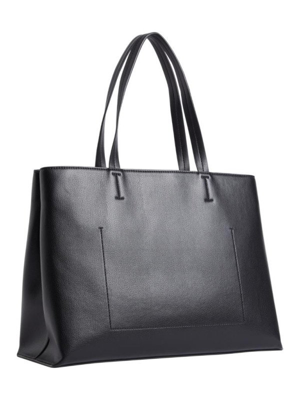 138563-Shopping-Calvin-Klein.png