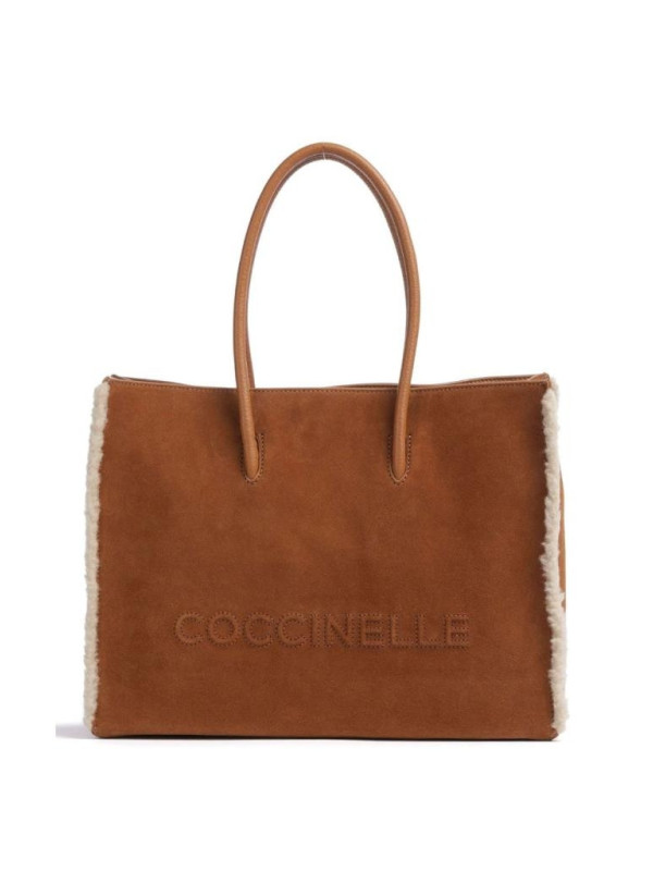 140924-Shopping-Myrtha-Coccinelle.jpeg