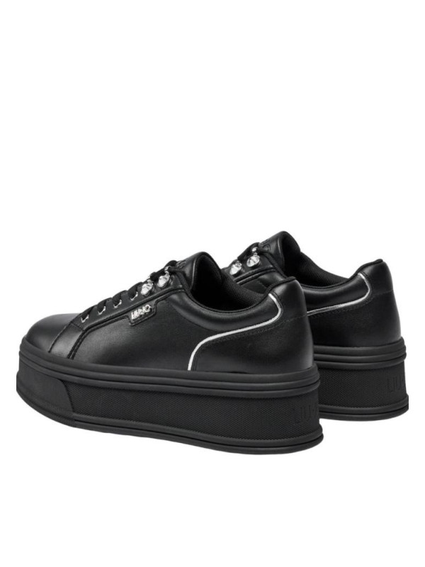 141573-SNEAKERS.jpeg