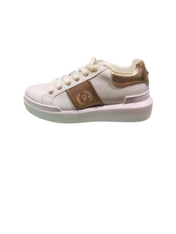 151501-Sneakers-con-fiocco-Pollini.jpeg