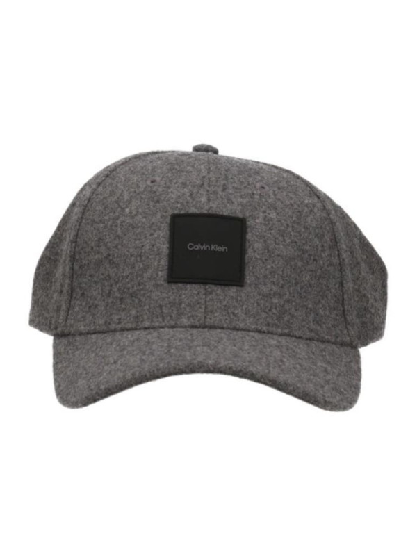 144083-Cappello-Calvin-Klein.jpeg