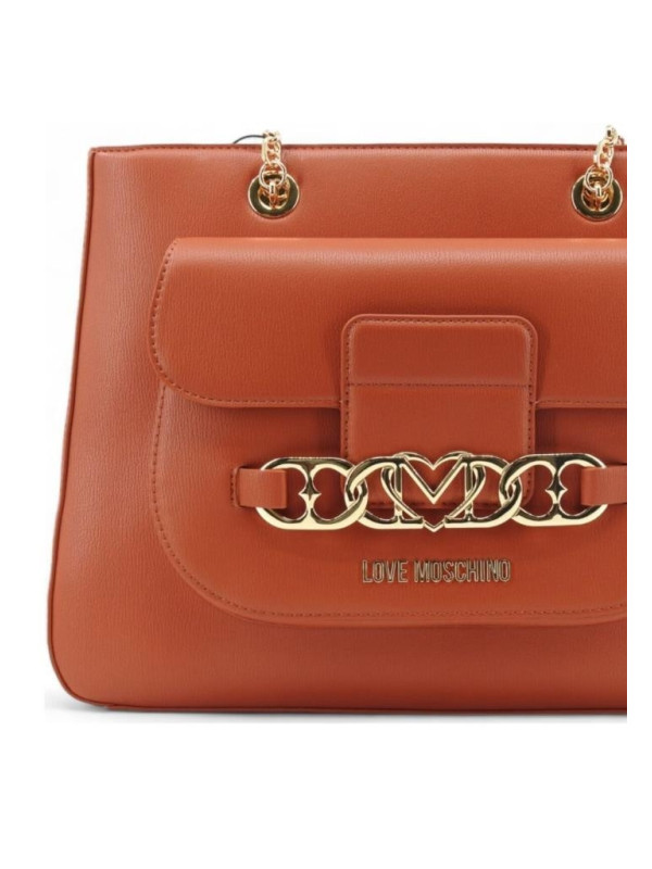 144146-Shopping-Love-Moschino.jpeg