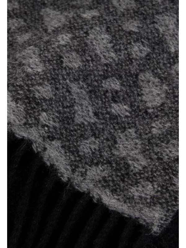 147669-Sciarpa-Hugo-Boss.jpeg
