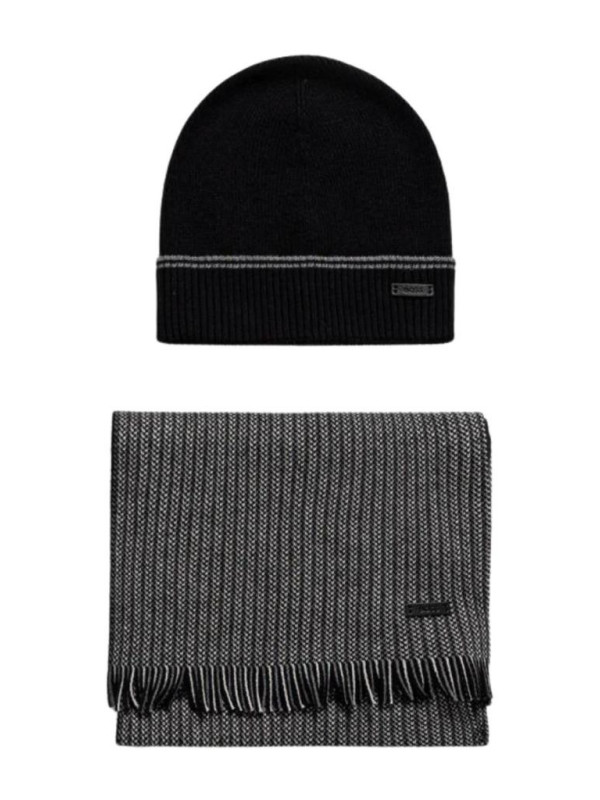 147679-Set-Berretto-e-Sciarpa-Hugo-Boss.jpeg