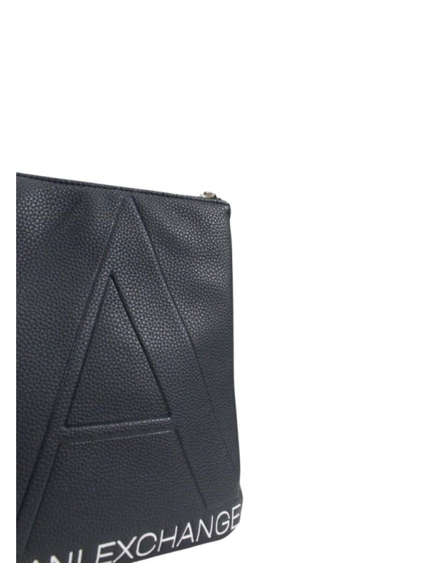 146677-Tracolla-Armani-Exchange.jpeg