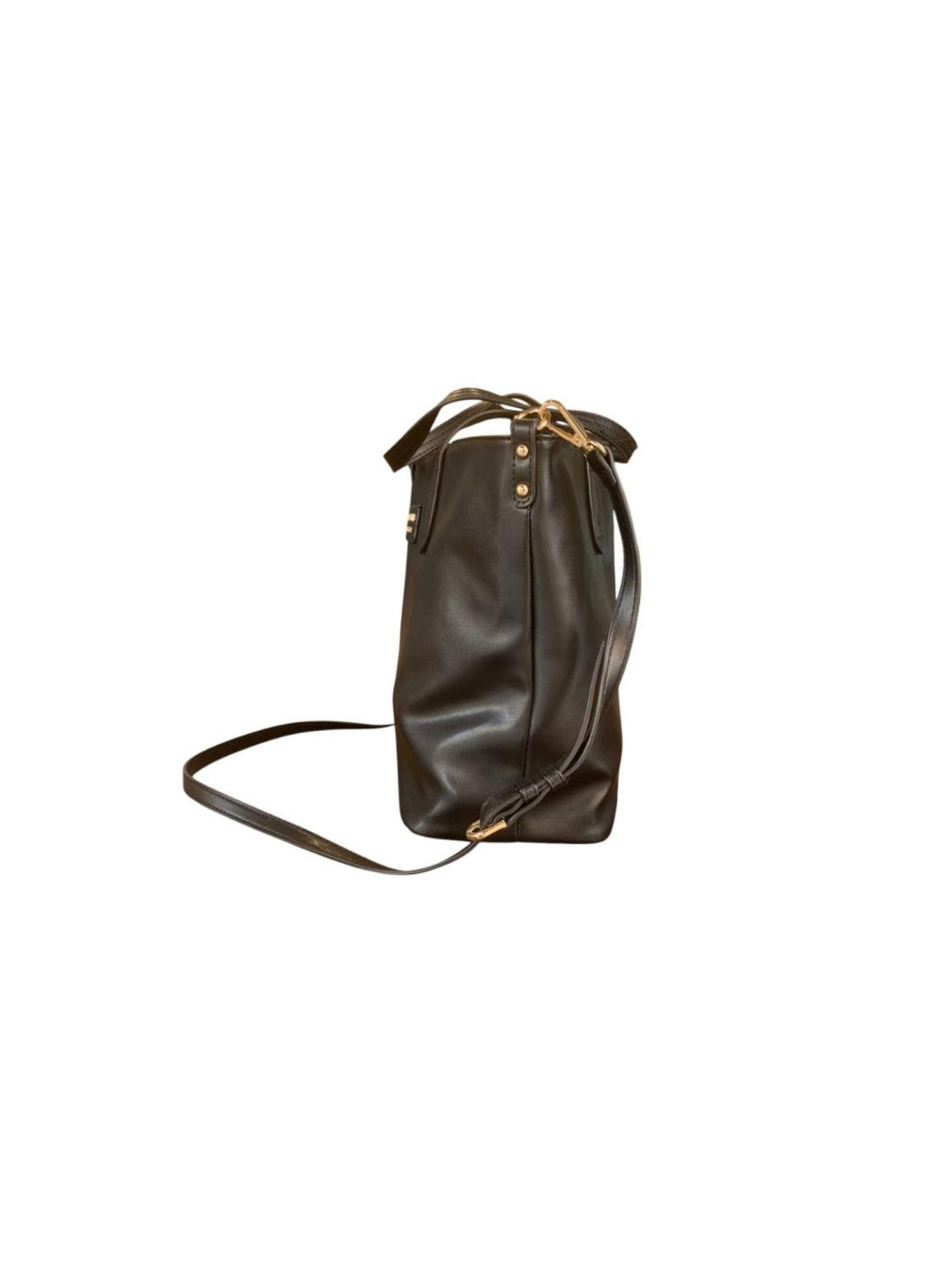 148664-Shopping-Marc-Ellis.jpeg
