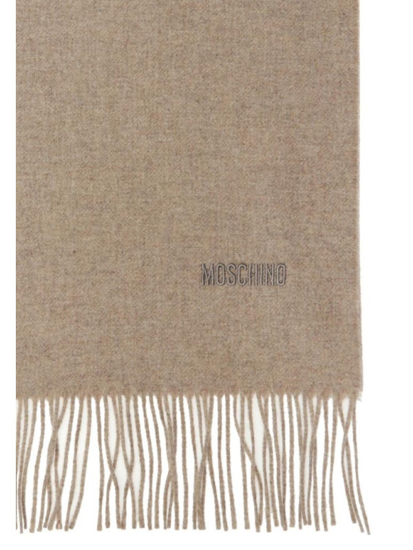 149853-Sciarpa-Moschino.jpeg