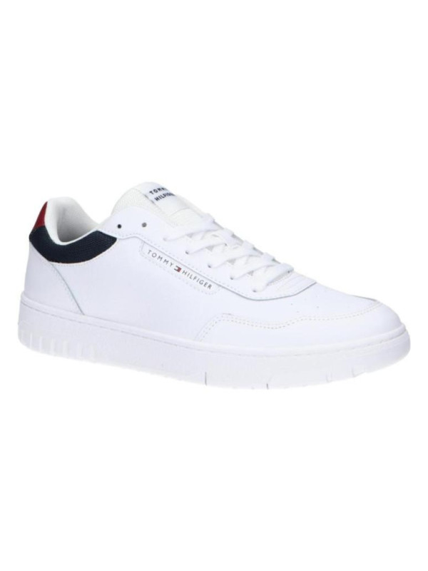 151882-SNEAKERS.jpeg