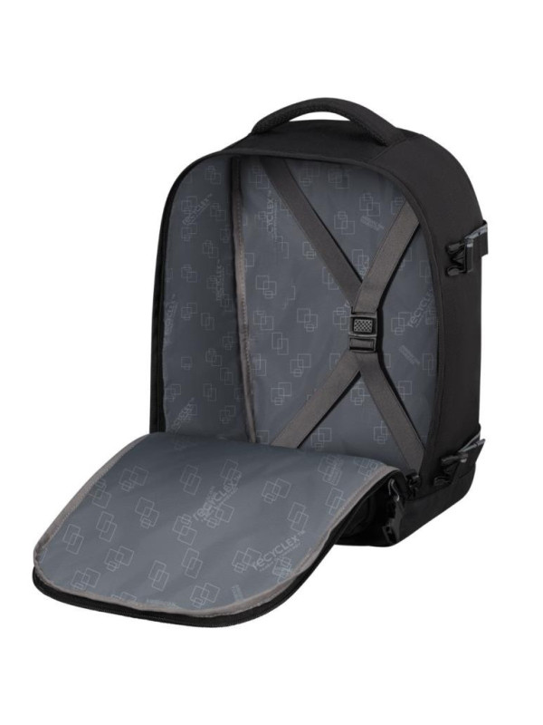 151431-AMERICAN-TOURISTER-Take2Cabin.jpeg