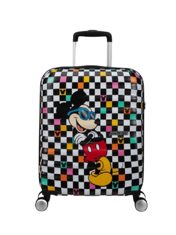 152514-American-Tourister-Wavebreaker-Disney-trolley.jpeg
