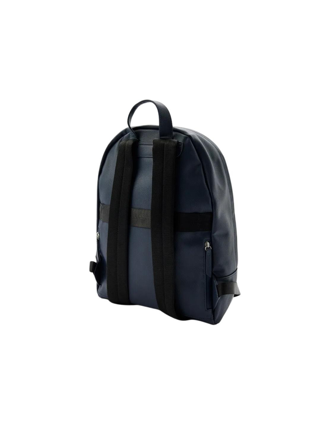 152136-Zaino-Guess.png