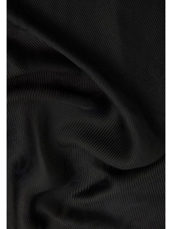 152704-Sciarpa-Guess.jpeg