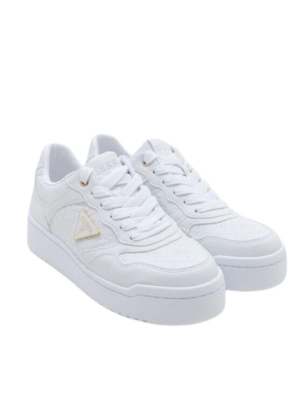 155620-Sneakers-Guess.jpeg