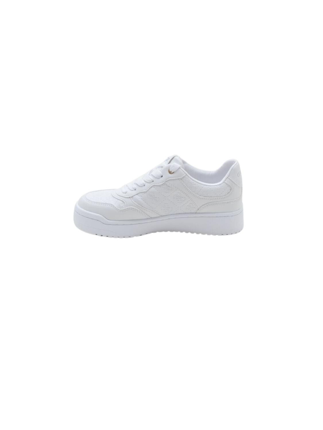 155622-Sneakers-Guess.jpeg
