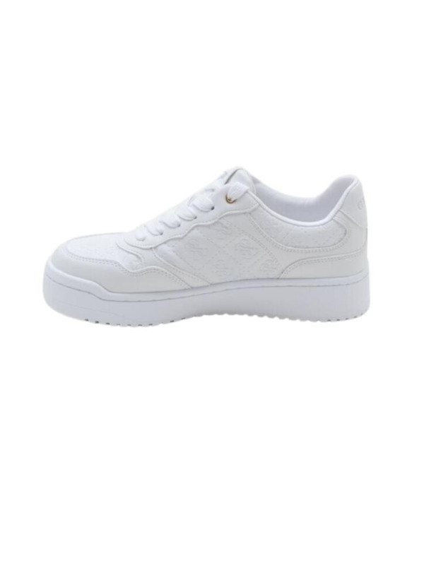 155622-Sneakers-Guess.jpeg