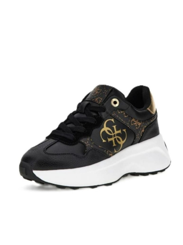 153715-Sneakers-Guess.jpeg
