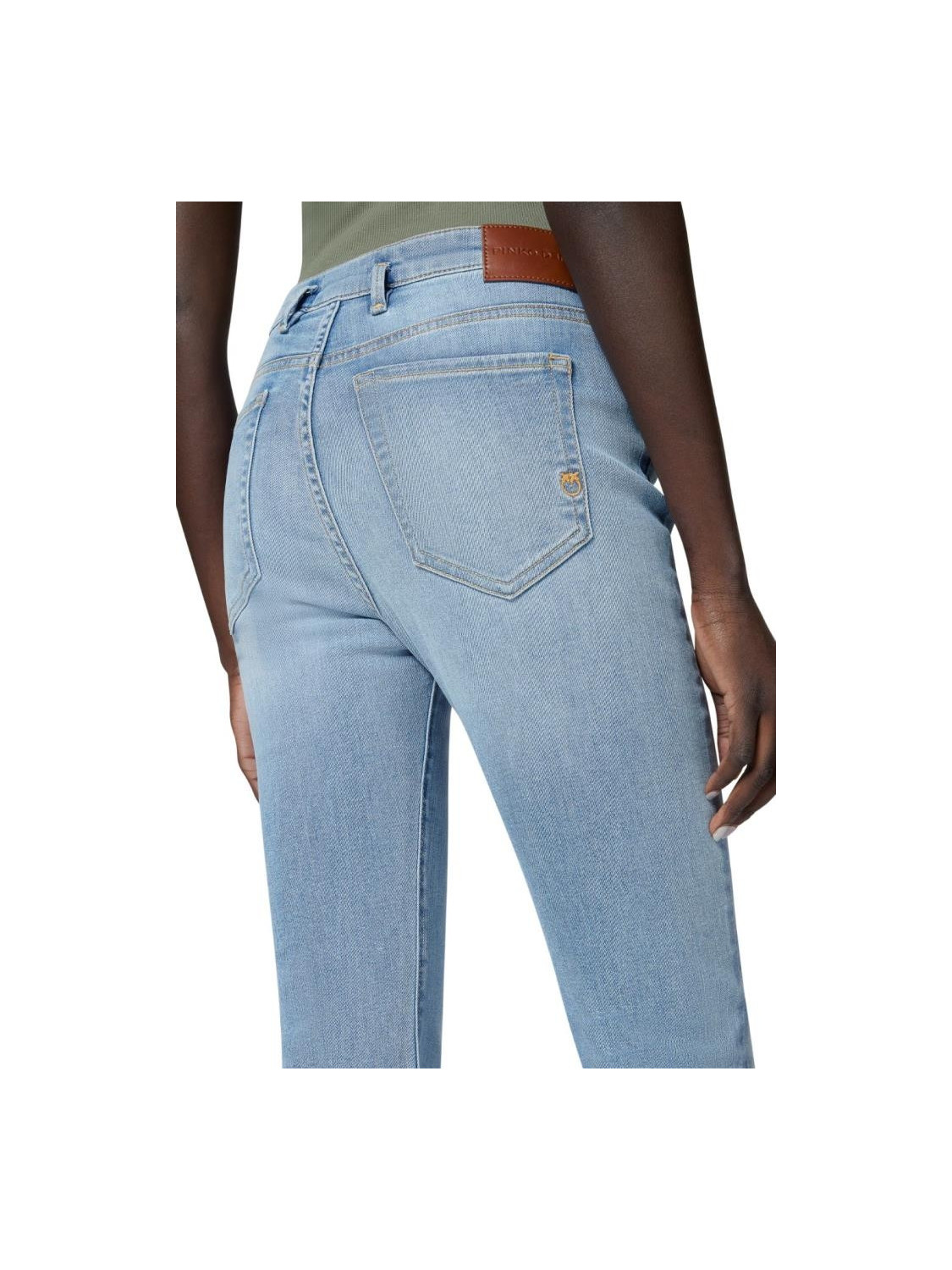 156907-Abbigliamento.jpeg