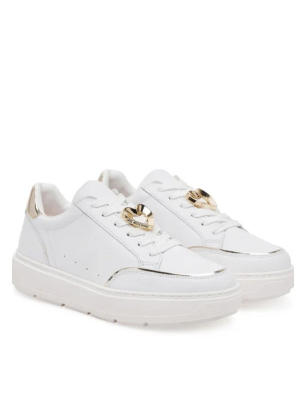 157850-Sneakers-Love-Moschino.jpeg