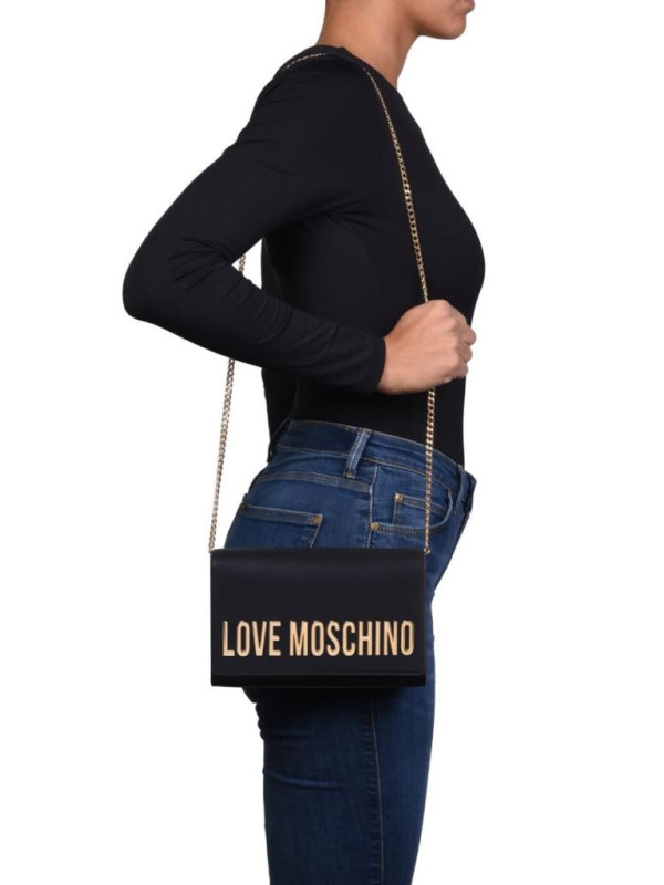 157750-Borsa-a-tracolla-Love-Moschino.jpeg