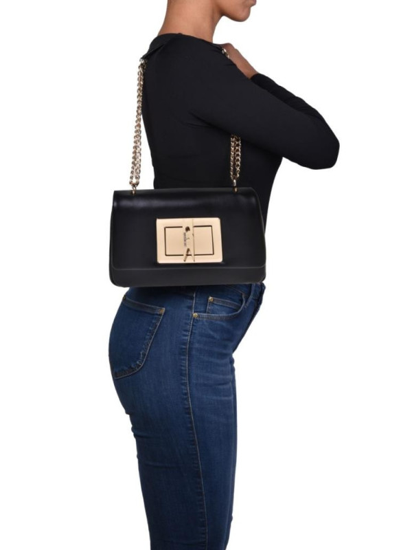 157762-Borsa-a-tracolla-Love-Moschino.jpeg