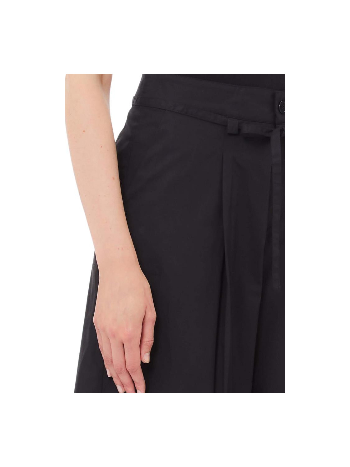 159434-ABBIGLIAMENTO.png