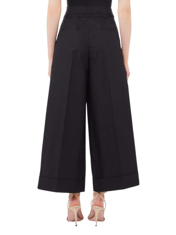 159435-ABBIGLIAMENTO.png