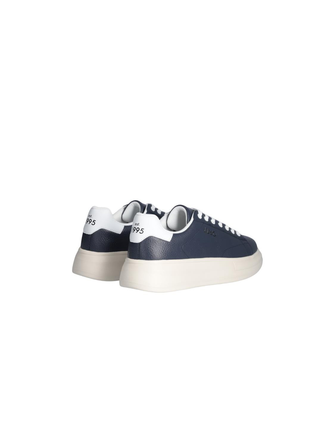 160591-SNEAKERS.png