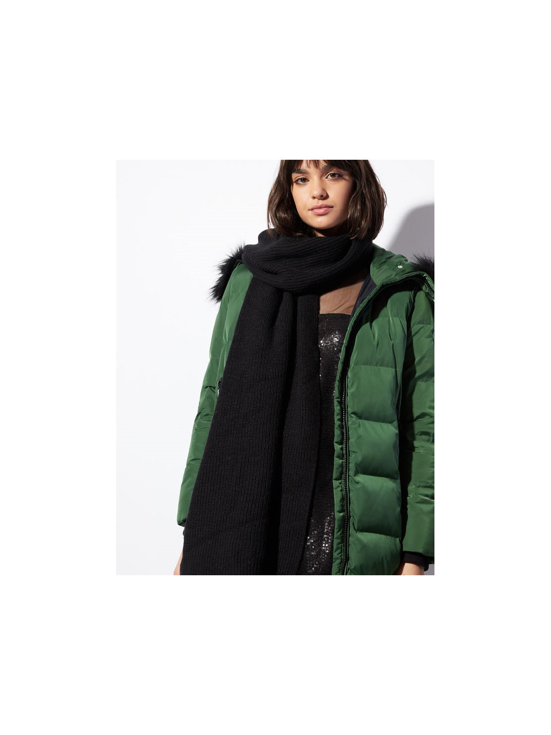 33097-Sciarpa-Armani-Exchange-6GY41C-YMS3Z66037.jpeg