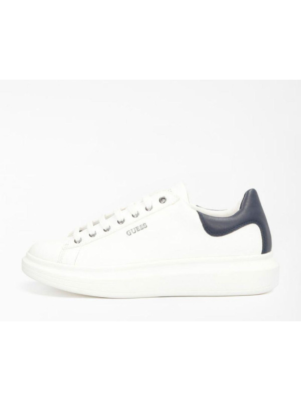 51600-SNEAKERS.jpeg