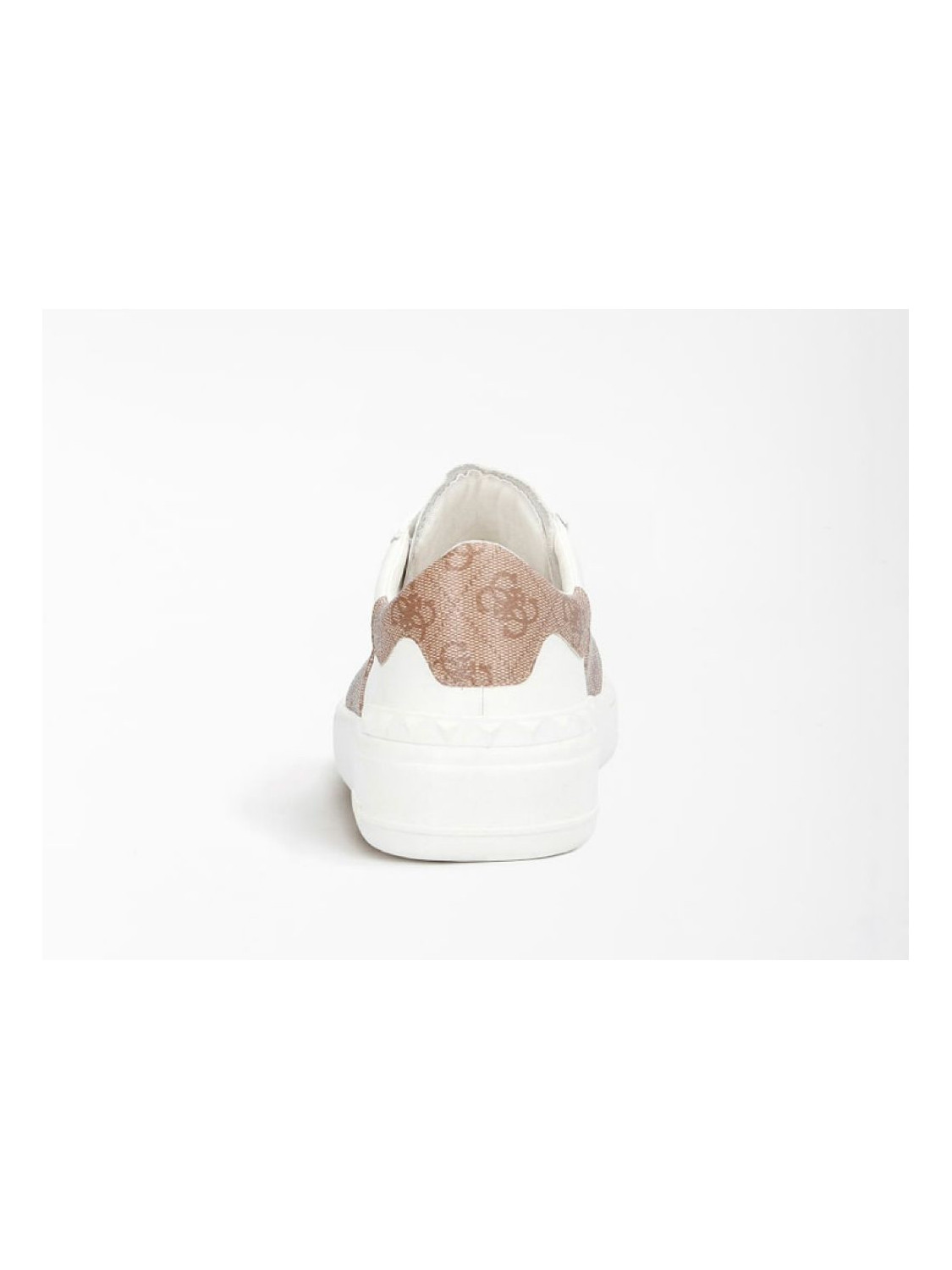 51610-SNEAKERS.jpeg