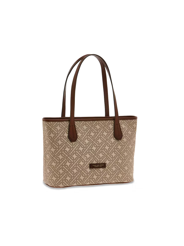 92627-Shopping-The-Bridge-Anna-0434015A.png