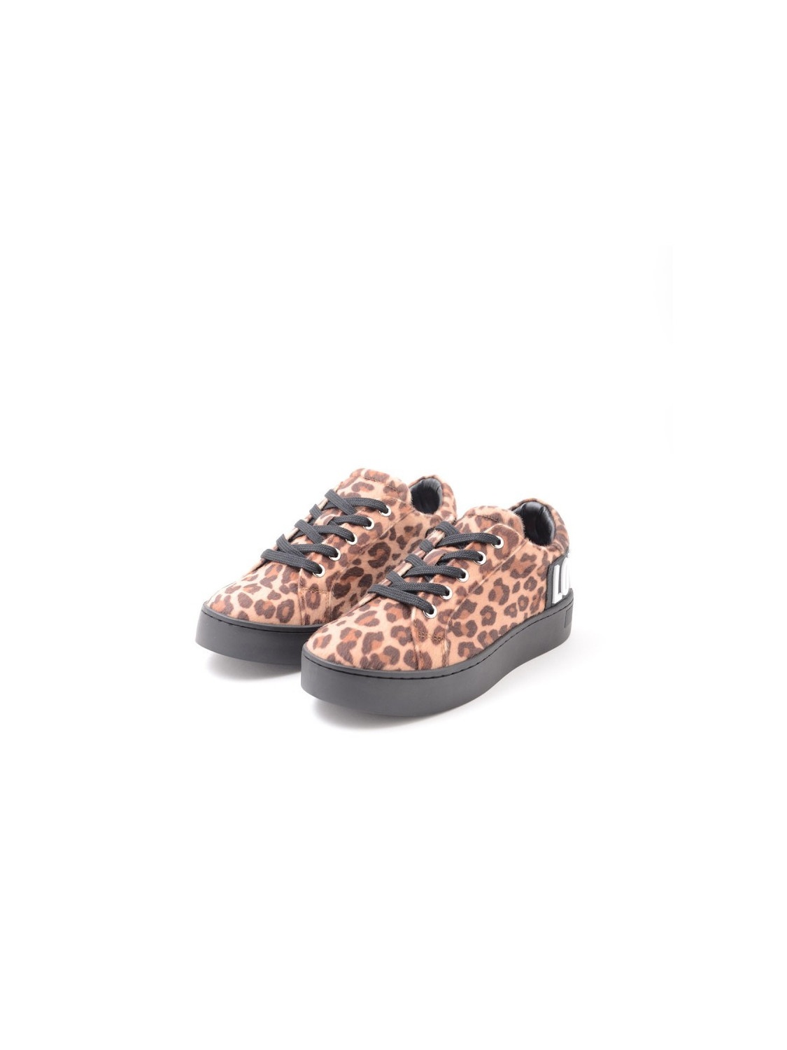 83162-SNEAKER.jpeg