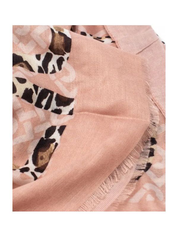 101104-FOULARD.png