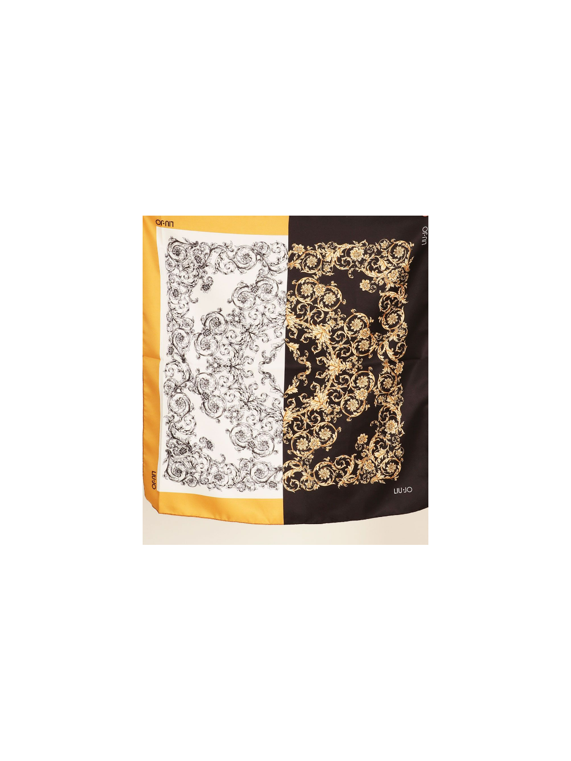 101118-FOULARD.png