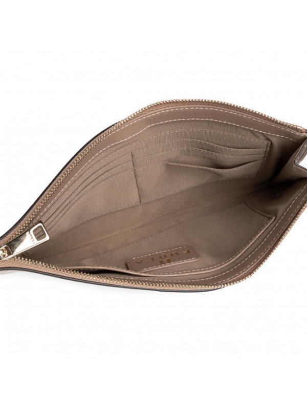101813-POCHETTE.jpeg
