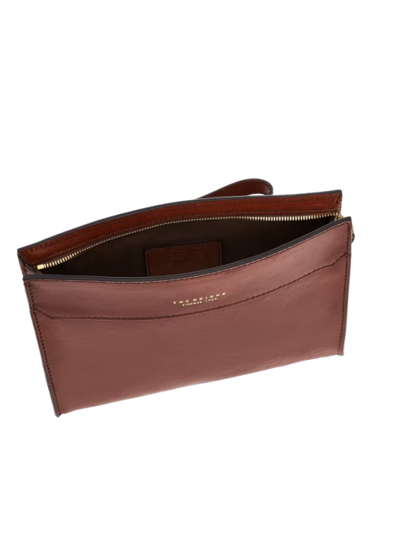 102160-POUCH.png