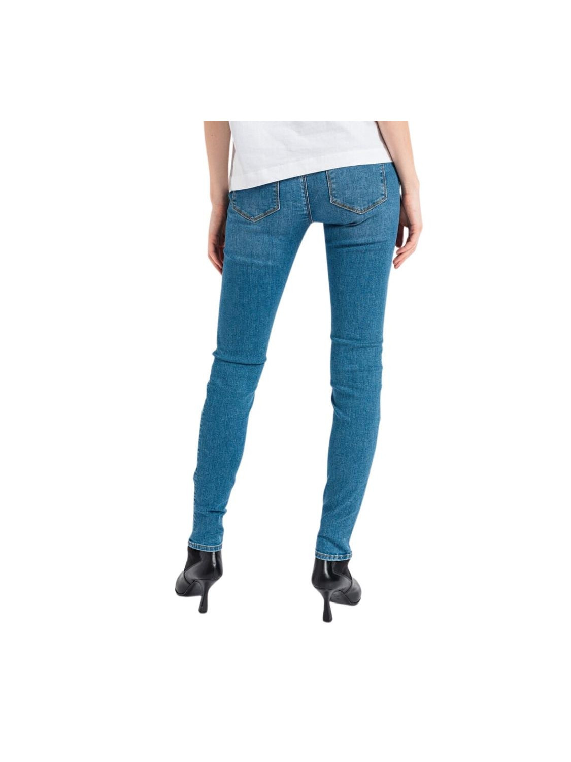 151871-Jeans-Love-Moschino.jpeg