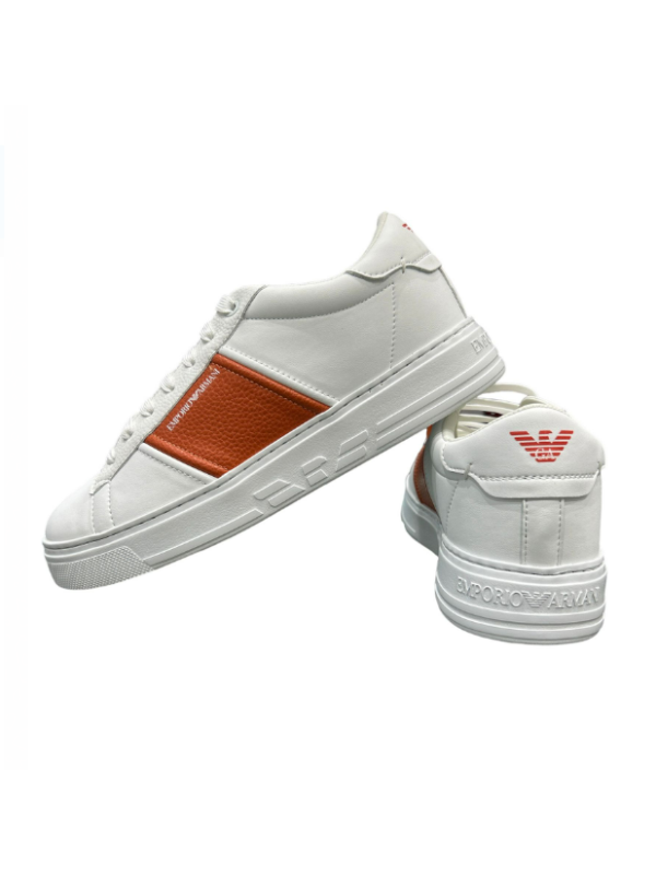 114625-Sneakers-Emporio-Armani-X4X570-N840.png